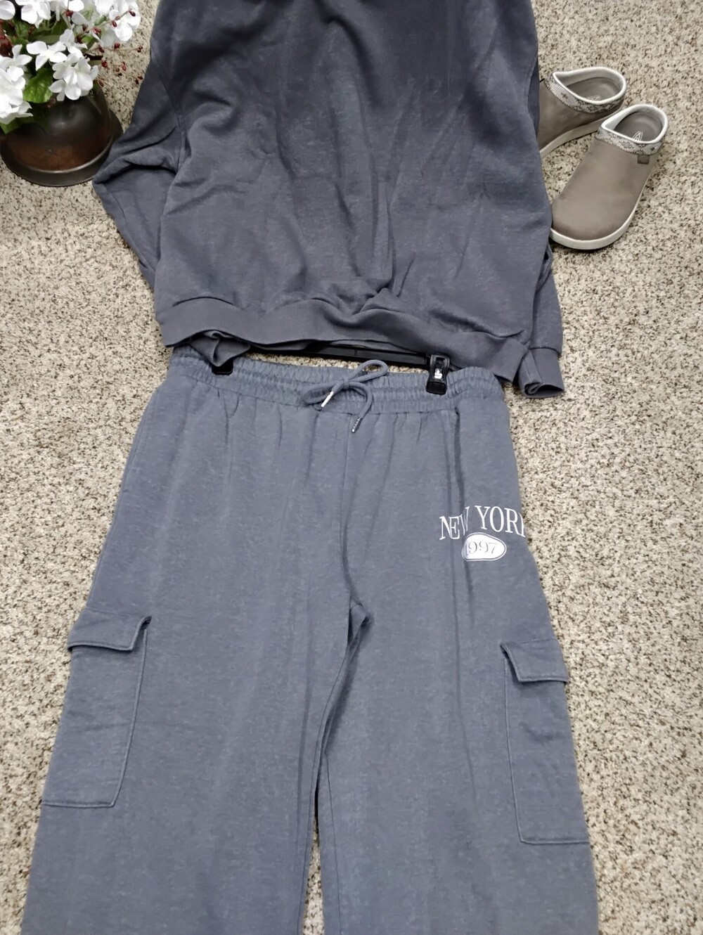 4056 Size XL No Boundries 2 Piece Grey Fleece Pant Set - Picture 4 of 5